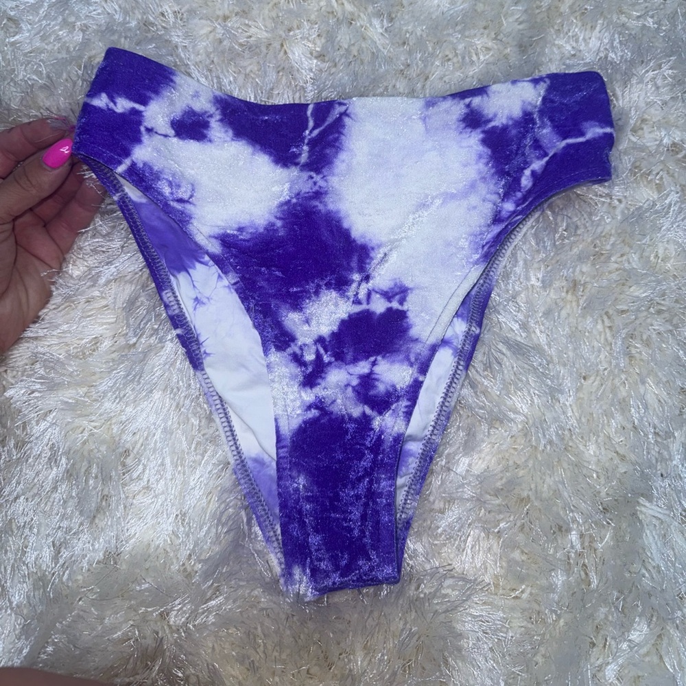 NWOT Frankie’s bikini bottom